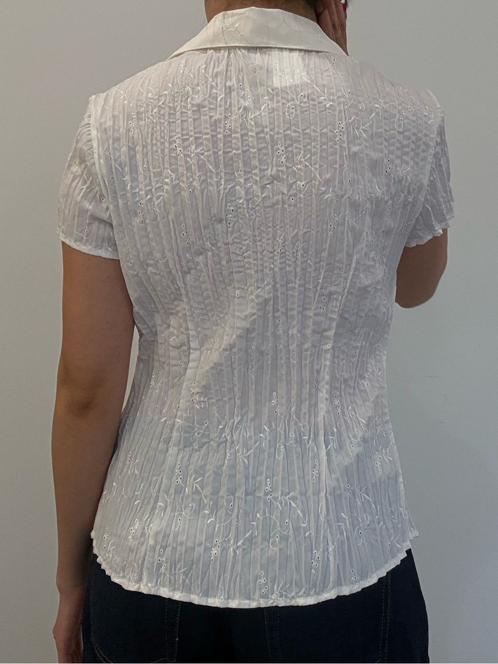 Jessica White Eyelet Short-Sleeve Button-Down Shirt - Picture 2 of 3